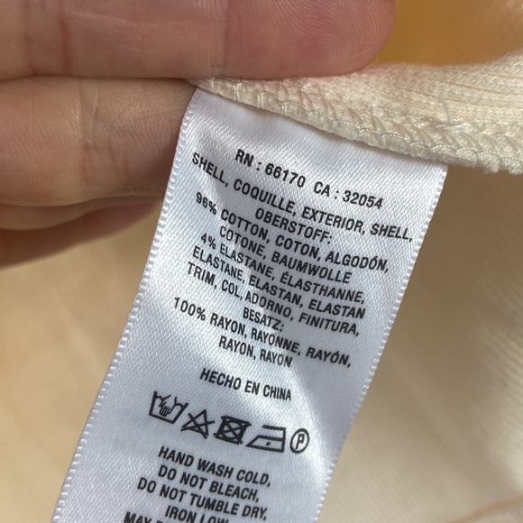 New nwt Anthropologie cream cutout detail top S - Picture 7 of 7